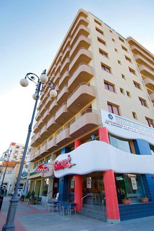 Ithaki Phinikoudes Apartment 307 Larnaca Exteriér fotografie